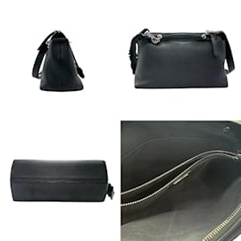 Fendi-Sac à bandoulière en cuir Fendi By the Way Medium-Noir
