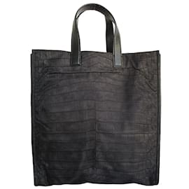 Fendi-Fendi Black Nylon and Leather Handbag-Black