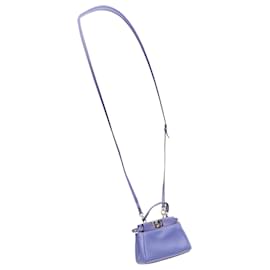 Fendi-Sac à bandoulière mini en cuir Fendi Micro Peekaboo avec fermoir à tourniquet-Violet