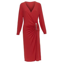 Robe midi drapée à encolure en V en mélange de viscose avec boucle argentée de Donna Karan Rouge