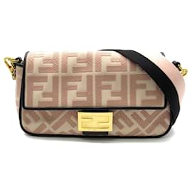 Fendi-Fendi Mamma Bucket Leather Canvas Shoulder Bag-Pink