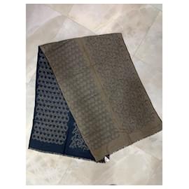 Hermès-Silk scarves-Navy blue