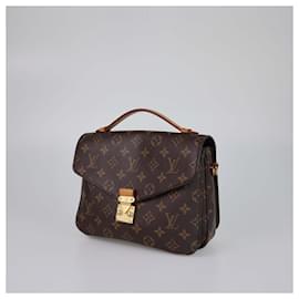 Louis Vuitton-LOUIS VUITTON Handbags T.  Leather-Other