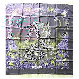 Hermès-Hermès 'Jungle Love' 90X90 cm - Excellent condition-Brown
