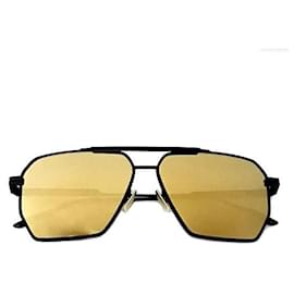 Bottega Veneta-Bottega Veneta Pilot Frame Sunglasses BV1012S-Black