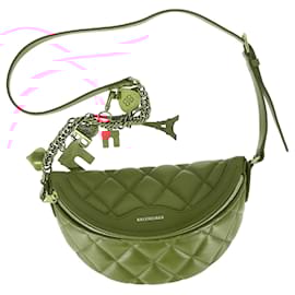 Balenciaga-Balenciaga Quilted XXS Souvenier Charms Belt Bag in Red Leather-Red