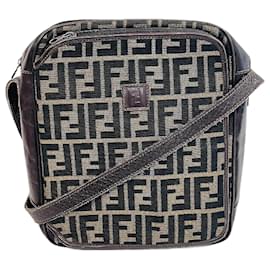 Fendi-Fendi Mamma Bucket Canvas Leather Bag-Brown