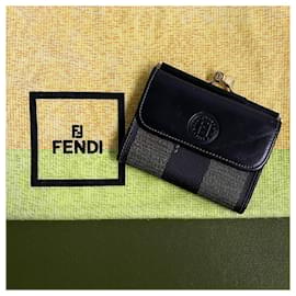 Fendi-Fendi Vintage Pecan Stripe Leather Mini Wallet-Black