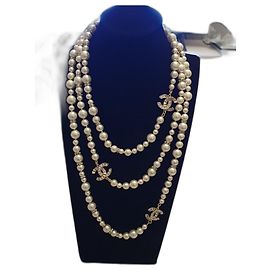 Chanel 2021 Pré-Outono Colar de Pérolas de Cristal Dourado Gold hardware