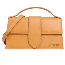 Jacquemus-JACQUEMUS - Jacquemus Le Grand Bambino shoulder bag in brown leather-Yellow