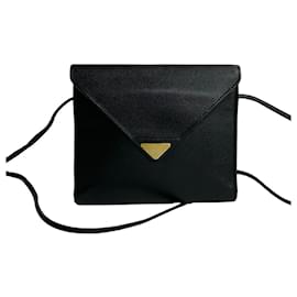 Yves Saint Laurent-Yves Saint Laurent Leather Shoulder Bag Black-Black