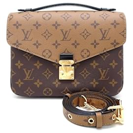 Louis Vuitton-Louis Vuitton Pochette Metis MM Monogram Bag-Brown