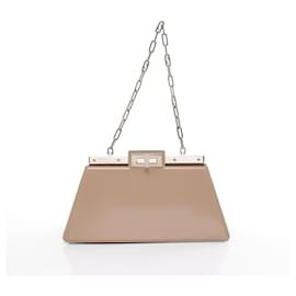 Fendi-Sac à bandoulière en cuir Fendi Peekaboo Cut Medium-Marron,Beige