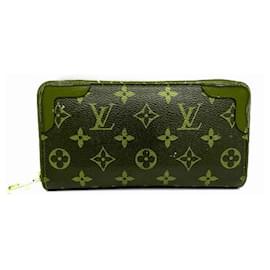 Louis Vuitton-Louis Vuitton Monogram Zippy Wallet-Brown