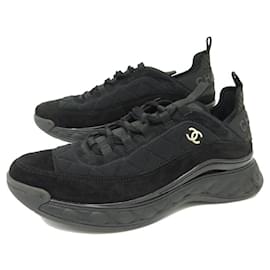 Chanel-NINE CHANEL LOW TOP TRAINER LOGO CC QUILTED G38503 44 SNEAKER-Black