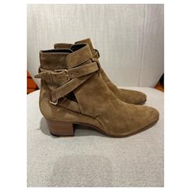 SAINT LAURENT Botas de tornozelo T.EU 37 Camurça Camelo
