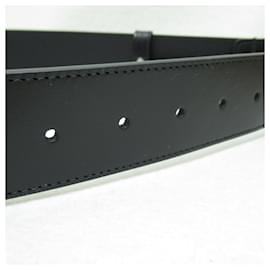 Gucci-Cinto de couro Gucci preto 4005930YA0P100075-Preto