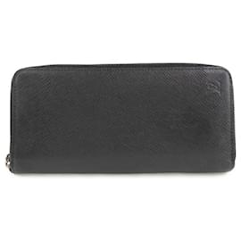 Louis Vuitton-Louis Vuitton Taiga Zippy Wallet Vertical-Black