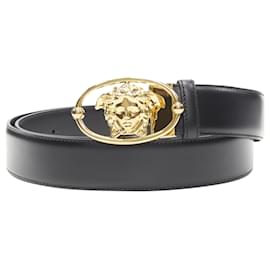 Versace-Cinto de couro com fivela oval Insígnia La Medusa da Versace-Preto