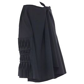 Faltenrock aus Wollmischung mit Bindegürtel von Junya Watanabe Schwarz