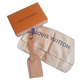 Louis Vuitton Etiqueta de Nombre / Dirección Camello