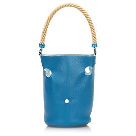 Blauer Hermès Clemence Mangeoire Eimer PM Blau