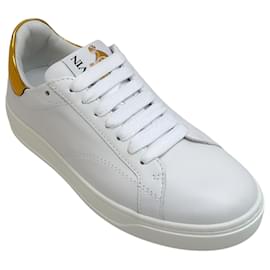 Lanvin-Lanvin White / Gold Leather DDBO Sneakers-White