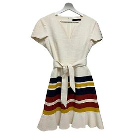 Vestido Karen Millen Creme com Riscas e Babados com Cinto Cru