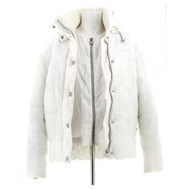 Chanel-CHANEL Coats T.FR 38 Polyester-White
