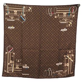 LENÇO LOUIS VUITTON MALLE TRUNK MONOGRAM 401307 EM SEDA MARROM Marrom