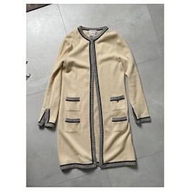 Chanel-Knitwear-Black,Beige