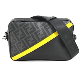 Fendi-Fendi Diagonal Leather Shoulder Bag-Black,Yellow