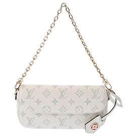 Louis Vuitton Monogram Wallet on Chain Ivy White White