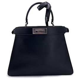 Fendi-by Marc Jacobs Black Peekaboo ISeeU Medium Top Handle Bag-Black