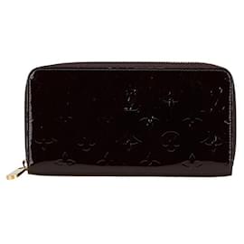Louis Vuitton-Louis Vuitton Patent Leather Zippy Wallet-Purple
