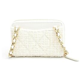 Chanel-Chanel Matelassé Shoulder Bag-White