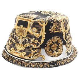 Cappello in seta barocca Fendace di Versace Fendi Nero