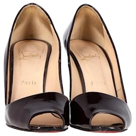 Christian Louboutin-Escarpins Peep-Toe Christian Louboutin en cuir verni violet foncé-Violet