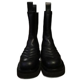 Bottega Veneta Lug leather boots black Black