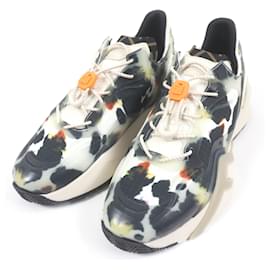 Fendi-Fendi FF Logo Low Cut Sneakers White-White