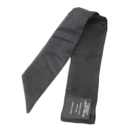 Hermès-Hermes Twilly Quadrige Scarf-Black