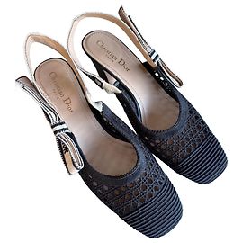 Christian Dior Absatzsandalen mit Schleife Schwarz
