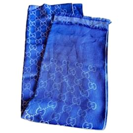 Gucci-Lenço-Foulard-Azul