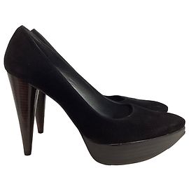 Escarpins à plateforme Stuart Weitzman en daim noir Noir
