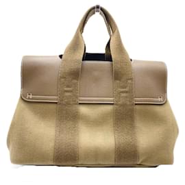 Hermès-Hermes Valparaiso PM Handbag Beige-Beige