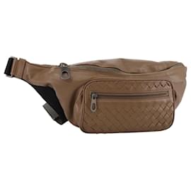 Autre Marque-BOTTEGA VENETA INTRECCIATO Waist bag Leather Brown Auth hk1971-Brown