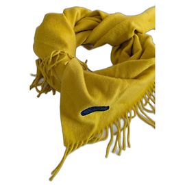 Chal triangular de cachemira Burberry amarillo Amarillo