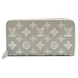 Louis Vuitton-Louis Vuitton Mahina Zippy Wallet M82647-Grey