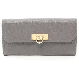 Salvatore Ferragamo Gancini Leather Wallet Grey