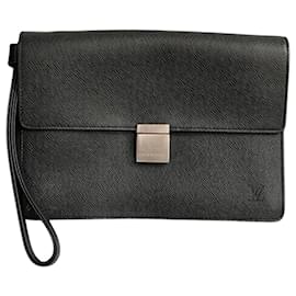 Louis Vuitton-Bolsa Louis Vuitton Taiga Selenga M30782-Cinza